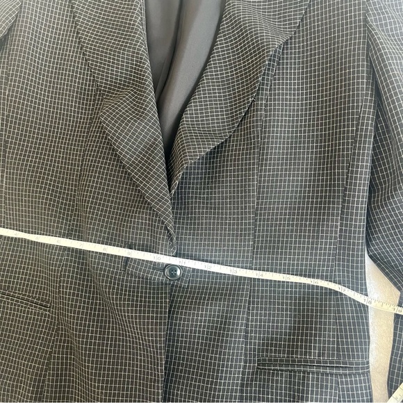 Armani Collezioni Black & White Strip/Grid Blazer - Picture 8 of 10